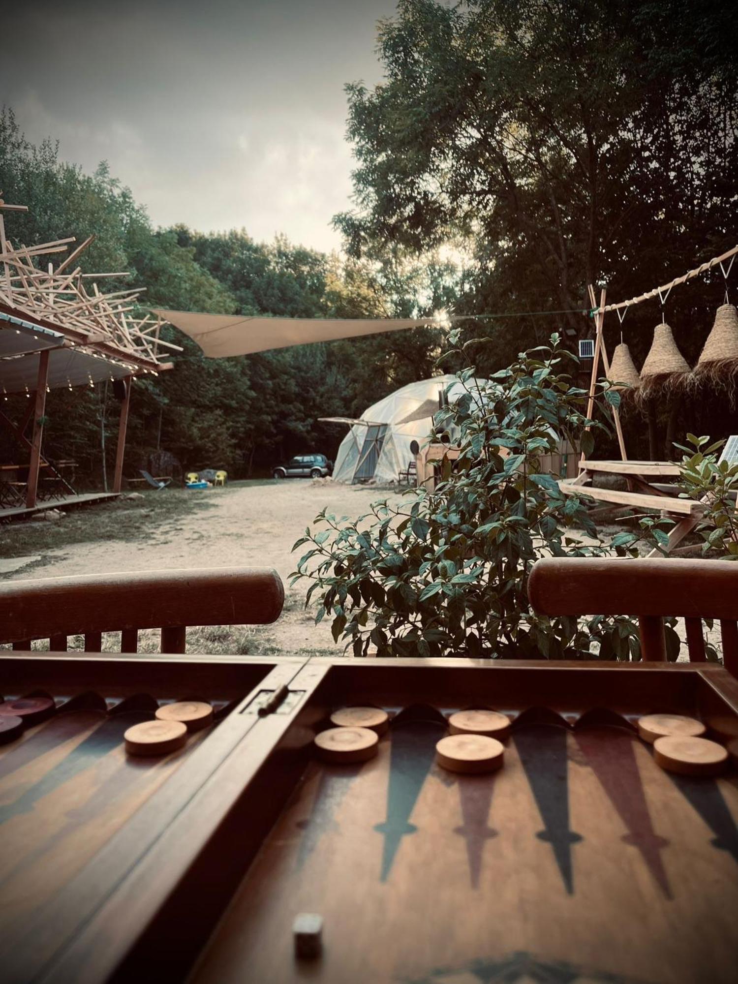 Le Travers Ajoux - Camping Gite Evenement Exterior photo